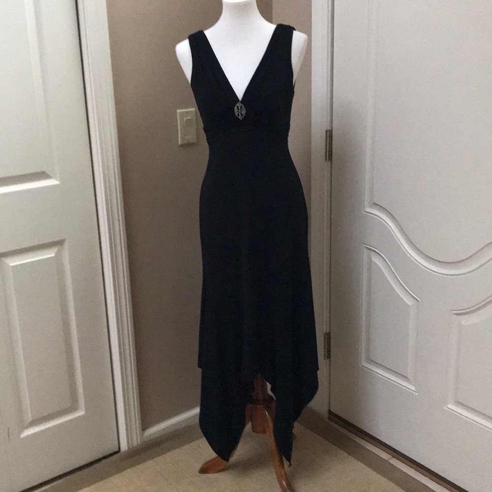 Black Laundry by Shelli Segal cocktail dress